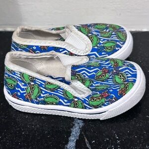 Vintage Teenage Mutant Ninja Turtle Kids shoes size 3